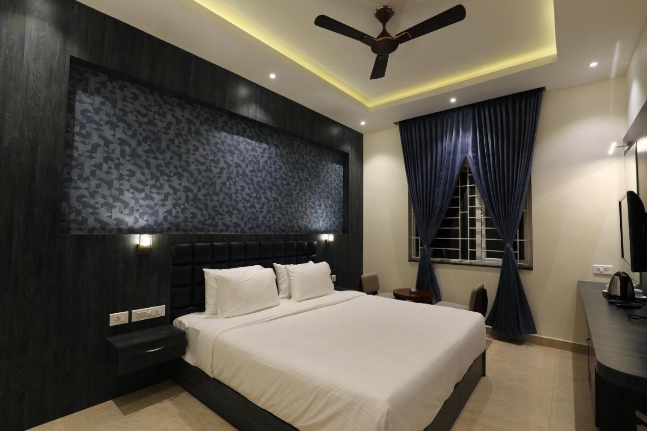 Mayuraa Residency Chennai Exterior photo